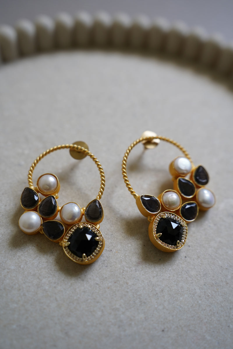 Dayna Detailed Earrings