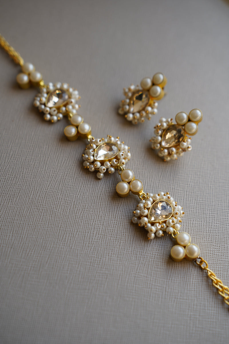Pari Pearl Choker Set