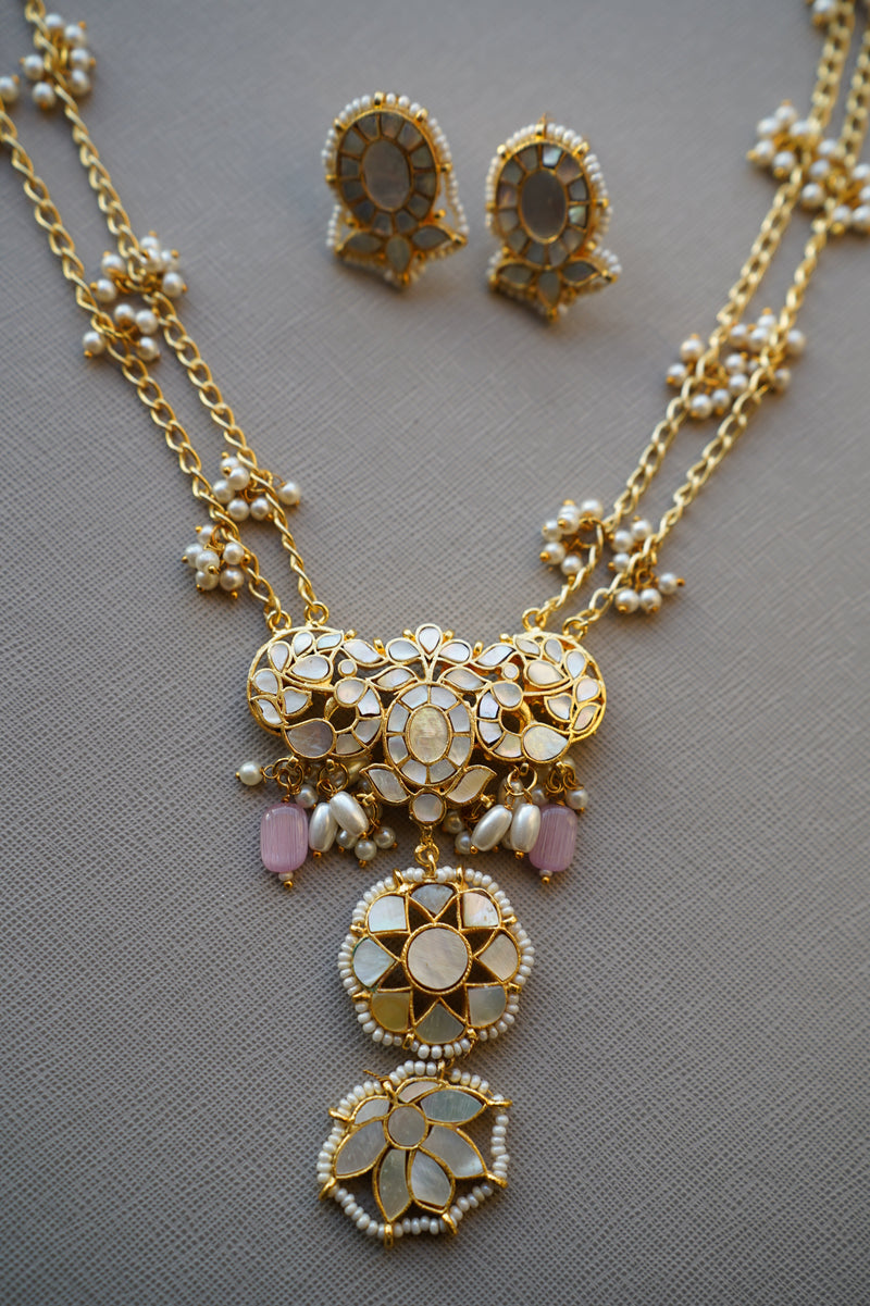 Long Mother of Pearl Necklace