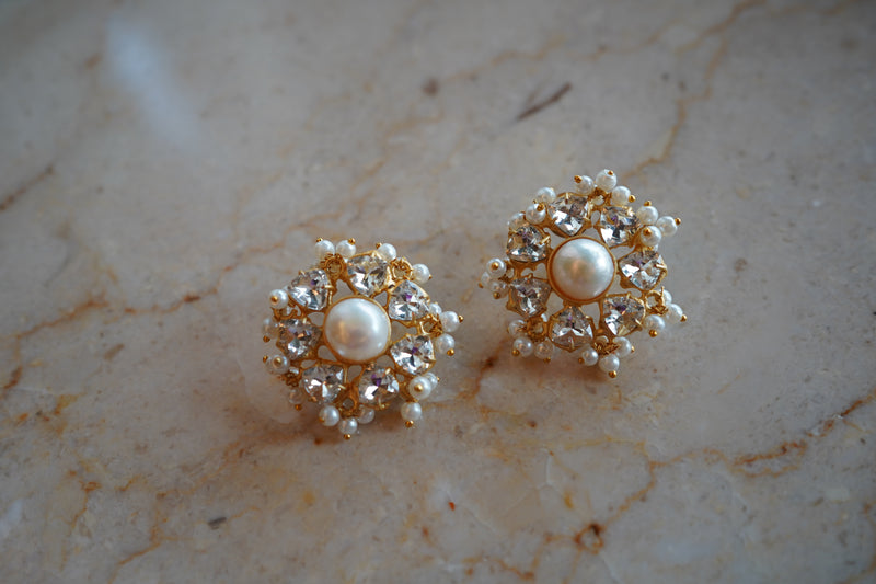 Floral pearl and dimond studs